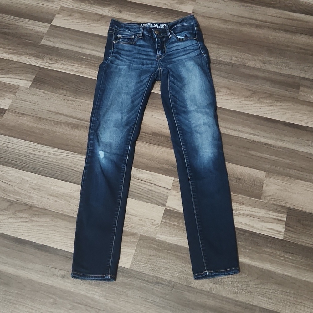 American Eagle Outfitters Dark Wash Super Skinny Jeans Size 0 / Inseam 28'